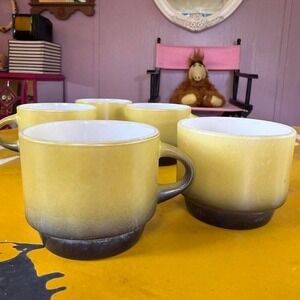 Retro Stack - Set of 5 Anchor Hocking Avocado‎ Green Mugs